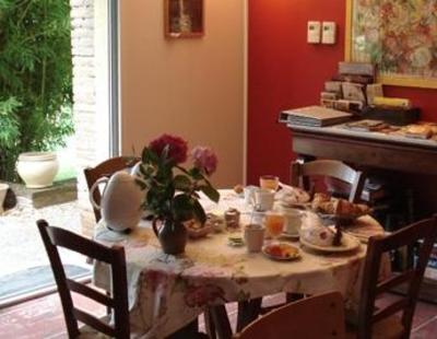 фото отеля Le Mas des Anges Montauban
