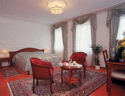 фото отеля Hotel Krasna Kralovna