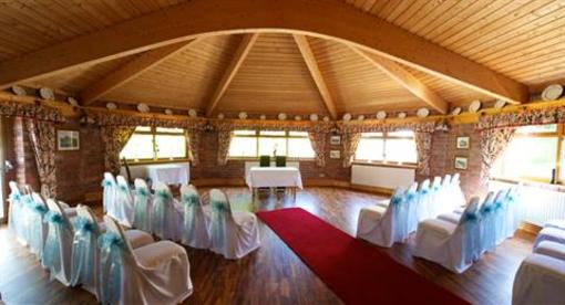 фото отеля The Baltic Inn & Restaurant Llanelli