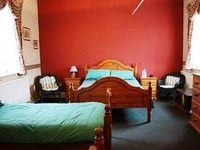 Horse and Jockey Bed & Breakfast Waddington