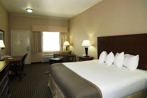 фото отеля BEST WESTERN Cowboy Inn