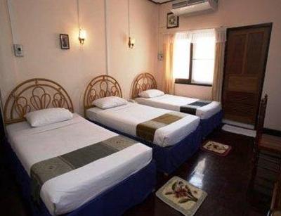 фото отеля Mongkol Hotel