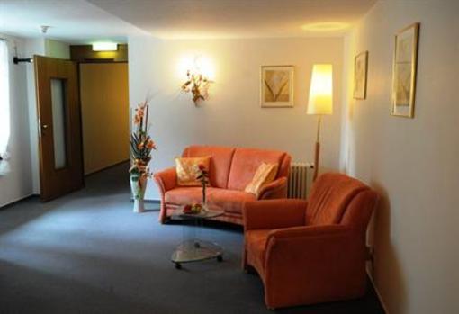 фото отеля Hotel Restaurant Traube Friedrichshafen