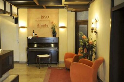 фото отеля Hotel Restaurant Traube Friedrichshafen