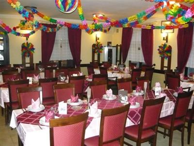 фото отеля Patyi Etterem es Hotel