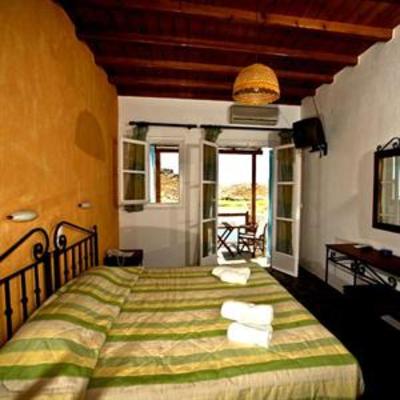 фото отеля Panormos Villas