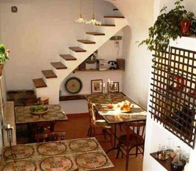 фото отеля Etnalodge Guesthouse Piedimonte Etneo