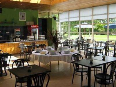 фото отеля Corrib Village Hotel Galway