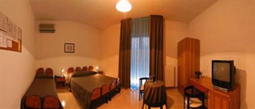 фото отеля Hotel Accord Le Rose