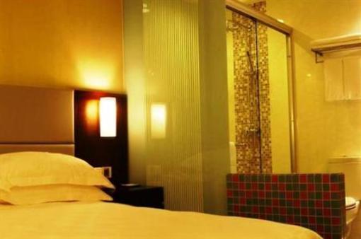 фото отеля Deheng Hotel