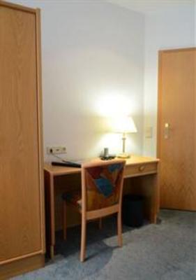 фото отеля Zum Hollotal Hotel Neuenkirchen