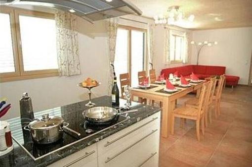 фото отеля Sunny Villa-Bad Kleinkirchheim