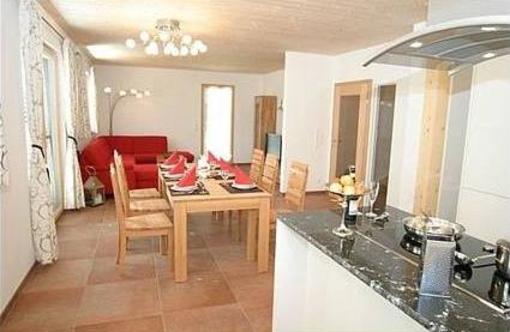 фото отеля Sunny Villa-Bad Kleinkirchheim