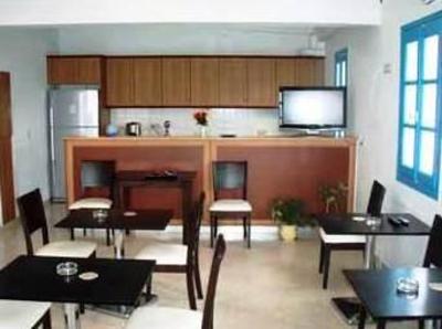 фото отеля Vakhos Apartments Naxos