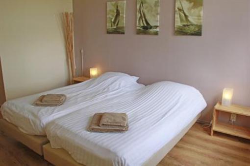 фото отеля H2O Hostel Terschelling