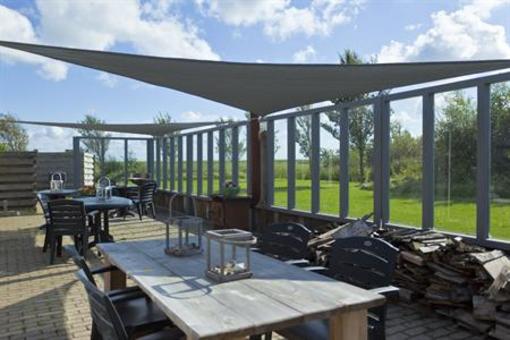 фото отеля H2O Hostel Terschelling