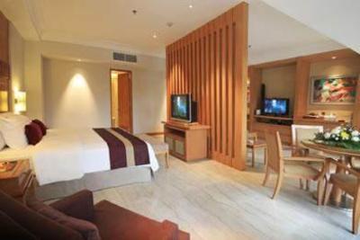 фото отеля Hotel Ciputra Jakarta