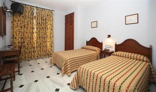 фото отеля Hotel El Cisne