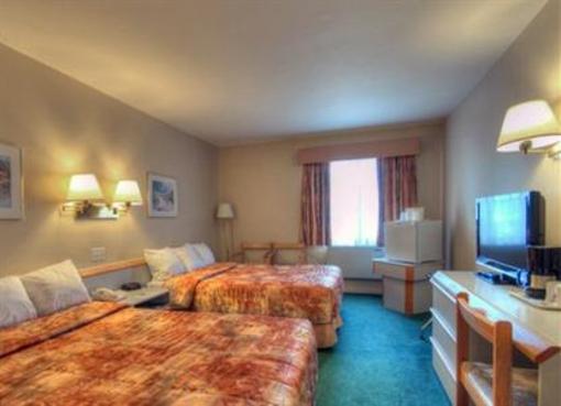 фото отеля Econo Lodge La Malbaie