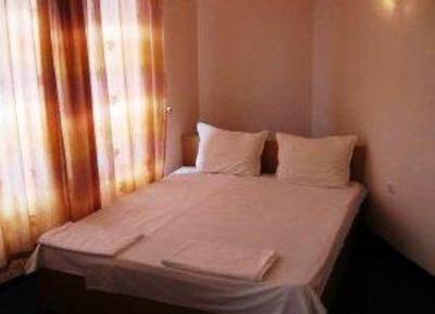 фото отеля Hotel Peev