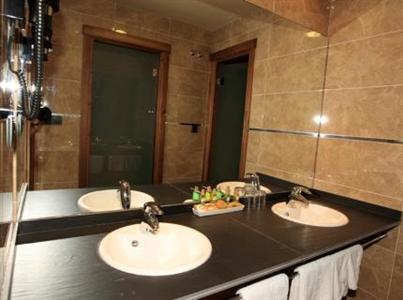 фото отеля Hotel Rural Zerbinetta Dilar
