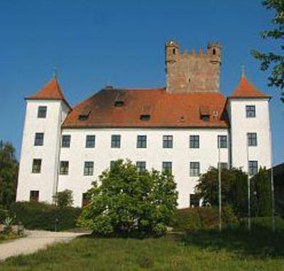 фото отеля Wissenschaftszentrum Schloss Reisensburg