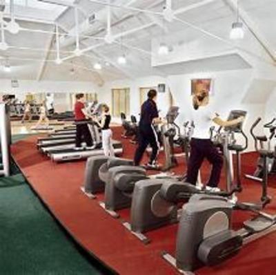 фото отеля Roganstown Hotel and Country Club