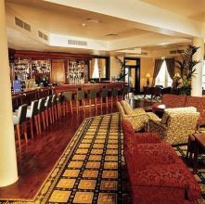 фото отеля Roganstown Hotel and Country Club