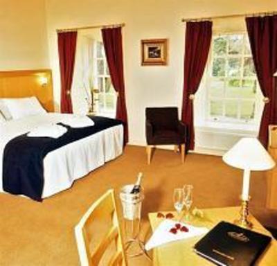фото отеля Roganstown Hotel and Country Club