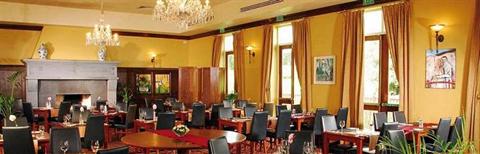 фото отеля Roganstown Hotel and Country Club