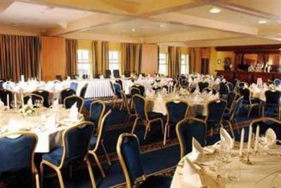 фото отеля Roganstown Hotel and Country Club