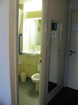 фото отеля Travelodge Hotel Tabley Knutsford