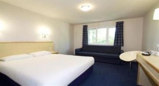 фото отеля Travelodge Hotel Tabley Knutsford