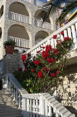 фото отеля Hotel Vila Tina Trogir