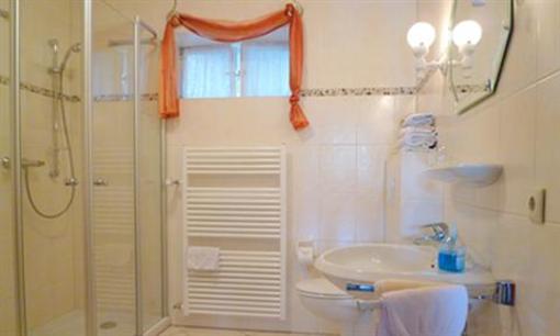 фото отеля Gastezimmer Christine Hohn Cochem