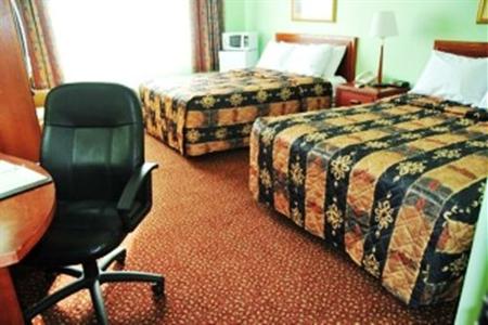 фото отеля Red Carpet Inn and Suites Sudbury