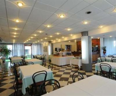 фото отеля Hotel Cristallo Reggio Emilia