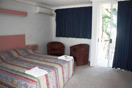 фото отеля Endeavour Inn Emu Park