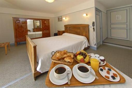 фото отеля Hotel Le Portalou