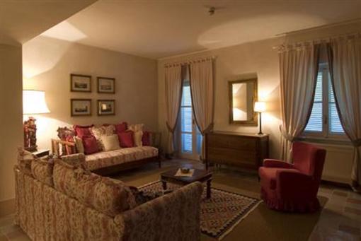 фото отеля Santavenere Hotel