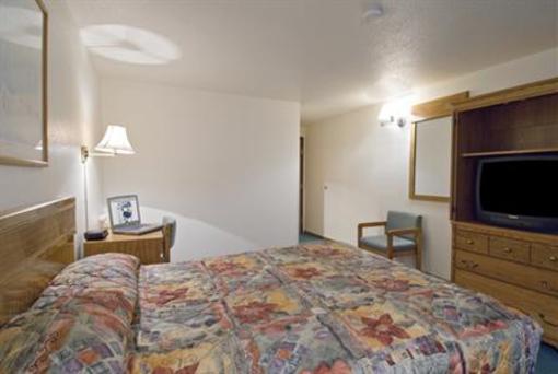 фото отеля Americas Best Value Inn Kadoka