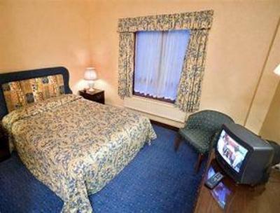 фото отеля Miraj Hotel & Leisure Club Ashbourne