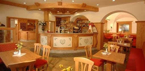 фото отеля Hotel Italia Baselga di Pine