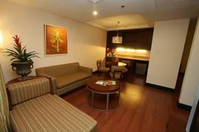 фото отеля Crown Regency Hotel & Towers Cebu City
