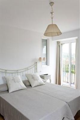 фото отеля Hostal Dona Blanca