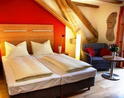 фото отеля Hotel Zum Gruenen Baum