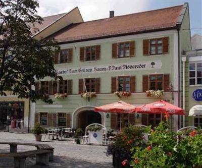 фото отеля Hotel Zum Gruenen Baum