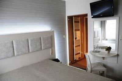 фото отеля Hotel New Carlton