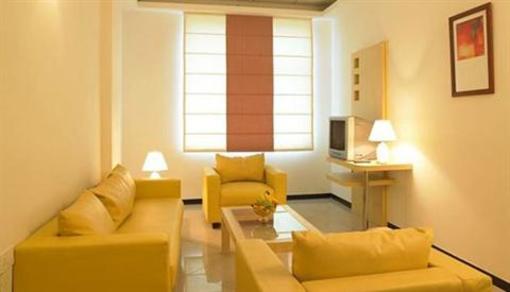 фото отеля Tricolour Hotel Bangalore