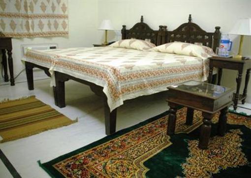 фото отеля Raj Niwas Hotel Jaipur
